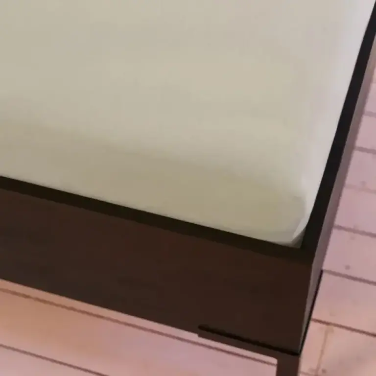 Kayori-hoeslaken-zand-2